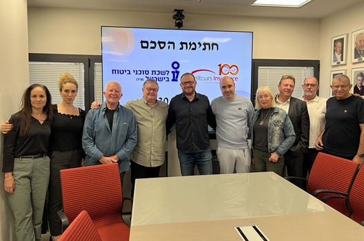 טקס החתימה במשרדי לשכת סוכני הביטוח, צילום: יח״צ